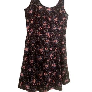 ❤️ H&M divided nwt floral dress